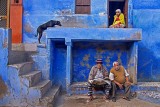 ROADSIDE BUILDING 2307
