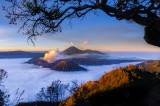 On fine morning at Bromo 8548